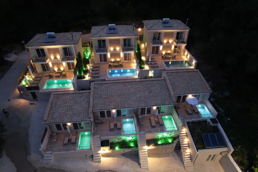 Elais Luxury Villas - Image 1