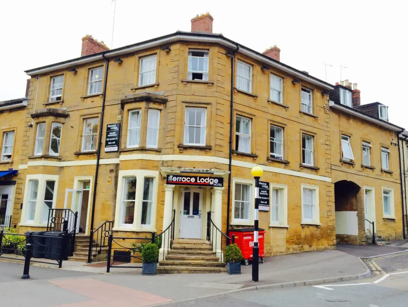 The Terrace Lodge Hotel - Image 1