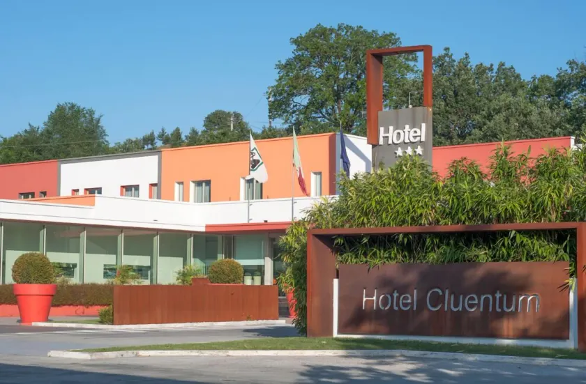 Hotel Cluentum - Image 1