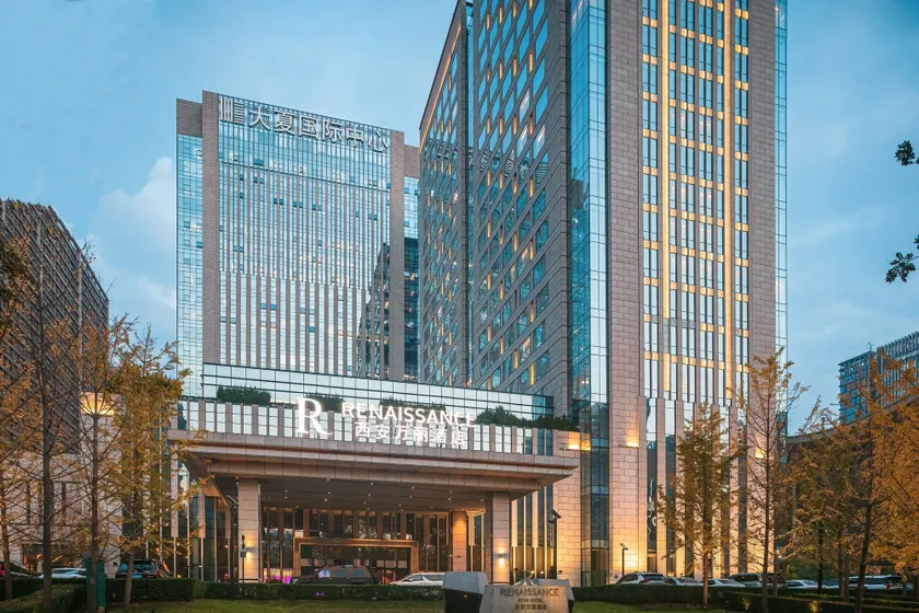 Renaissance Xi'an Hotel - Image 1