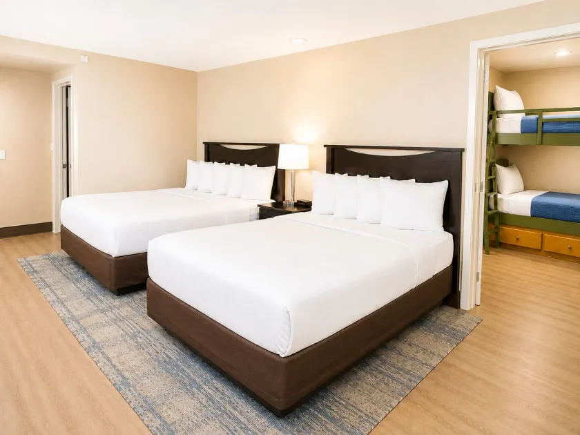 Stanford Inn & Suites Anaheim - Image 1