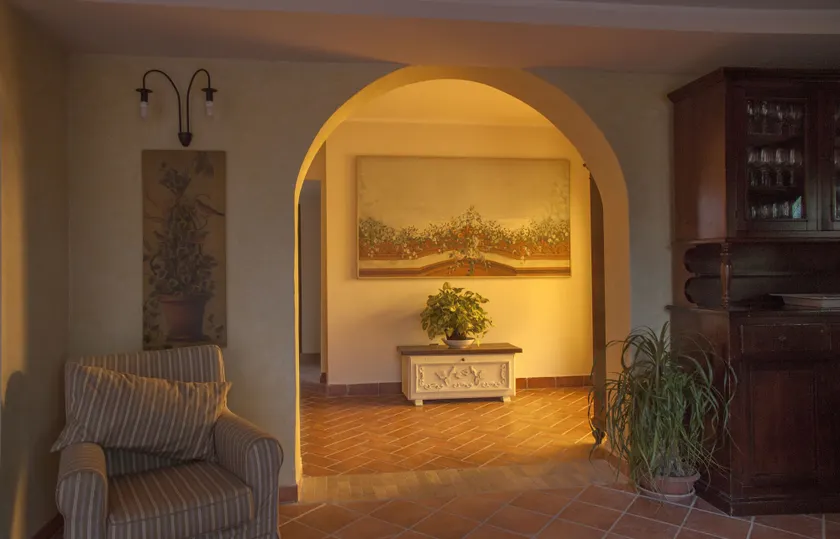 La Vignola Country Hotel - Image 1