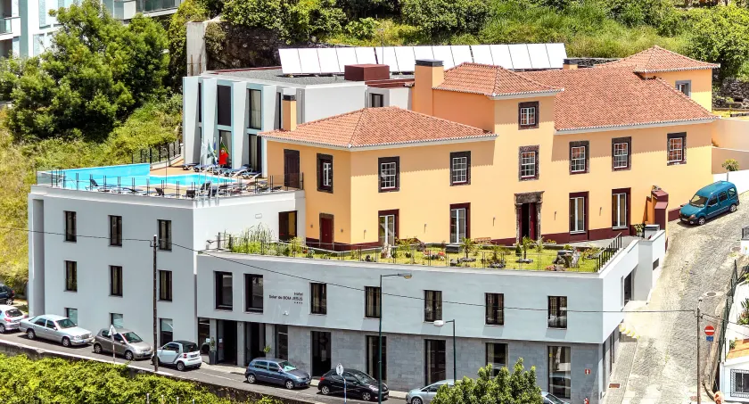 Hotel Solar Bom Jesus - Image 1