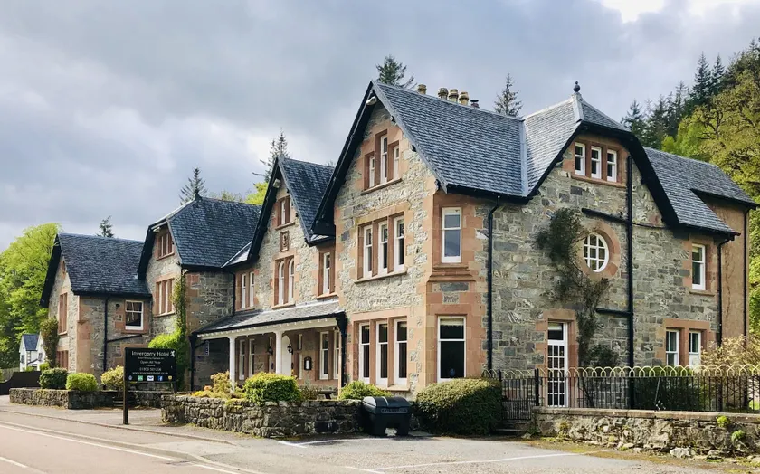 Invergarry Hotel - Image 1