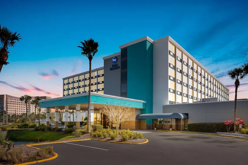 Best Western Orlando Gateway Hotel - Image 1