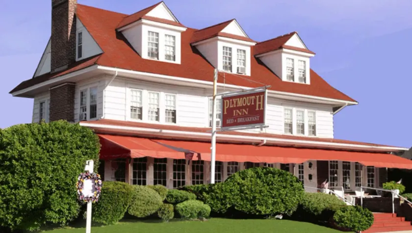 Plymouth Inn - Image 1