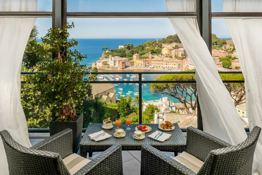 Hotel Vis à Vis - Image 1