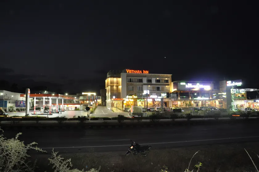 Visthara inn - Comfort Stay - Image 1