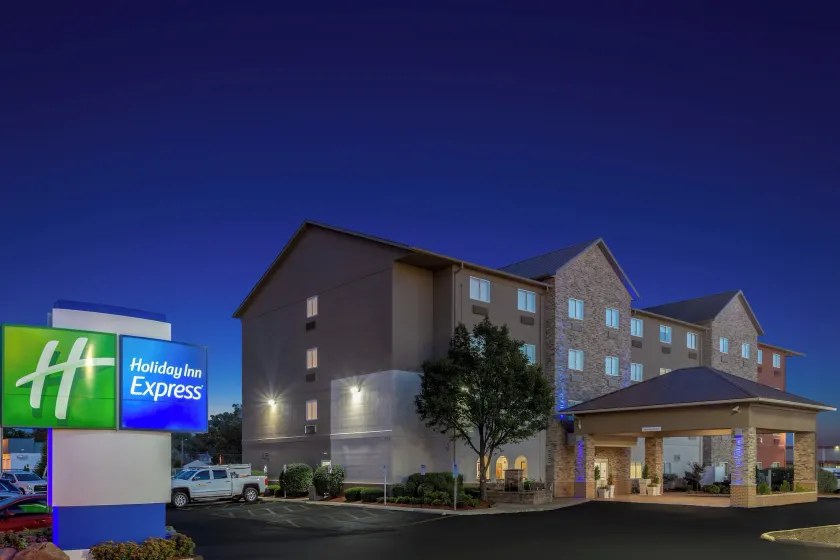 Holiday Inn Express Columbus - Ohio Expo Center by IHG - Image 1
