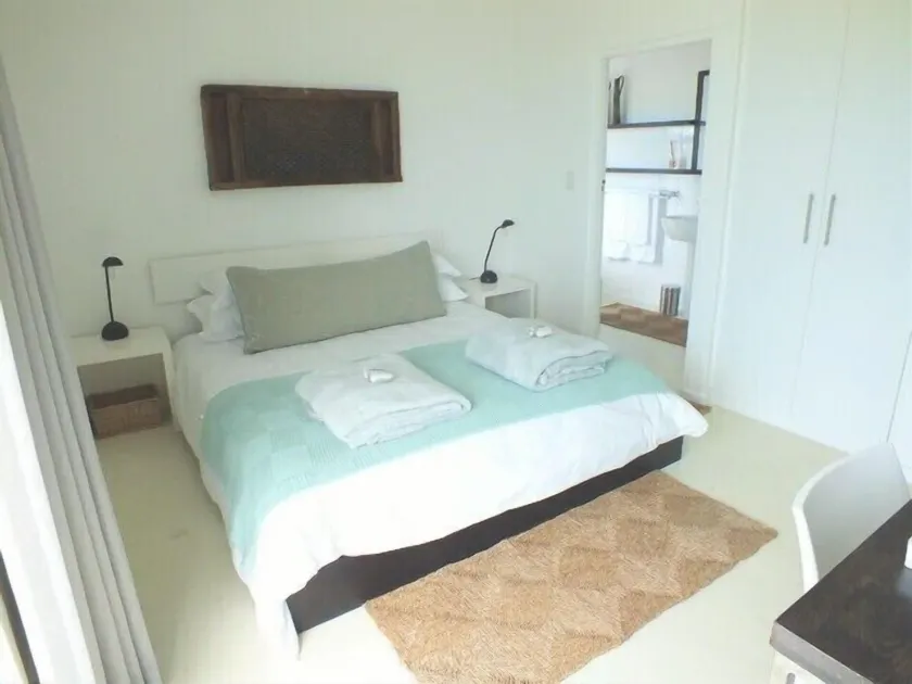 Agulhas Ocean House - Image 1