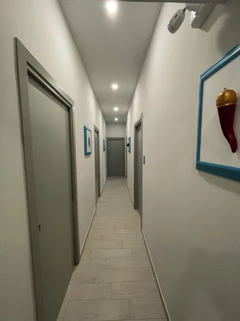 Naptown Rooms - Lobby