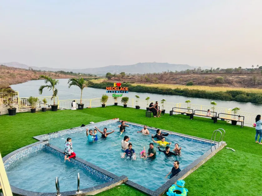 Necklace Bluewater Resort Bhor - Piscina