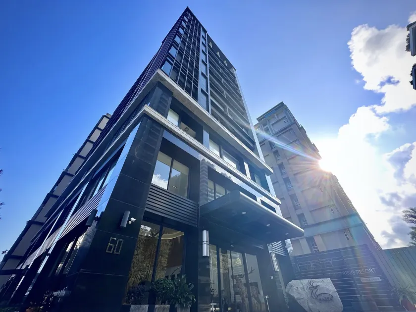 Vasty Jiaoxi Hotel - Image 1