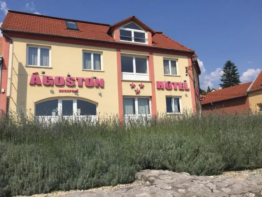 City Hotel Agoston - Image 1