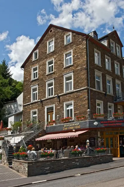 Moselland Hotel im Enderttal Zum Onkel Willi - Image 1