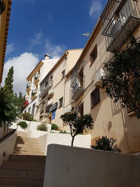 Hostal L'Escaleta - Image 1