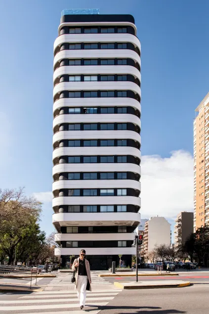 Top Rentals Nuñez - Image 1