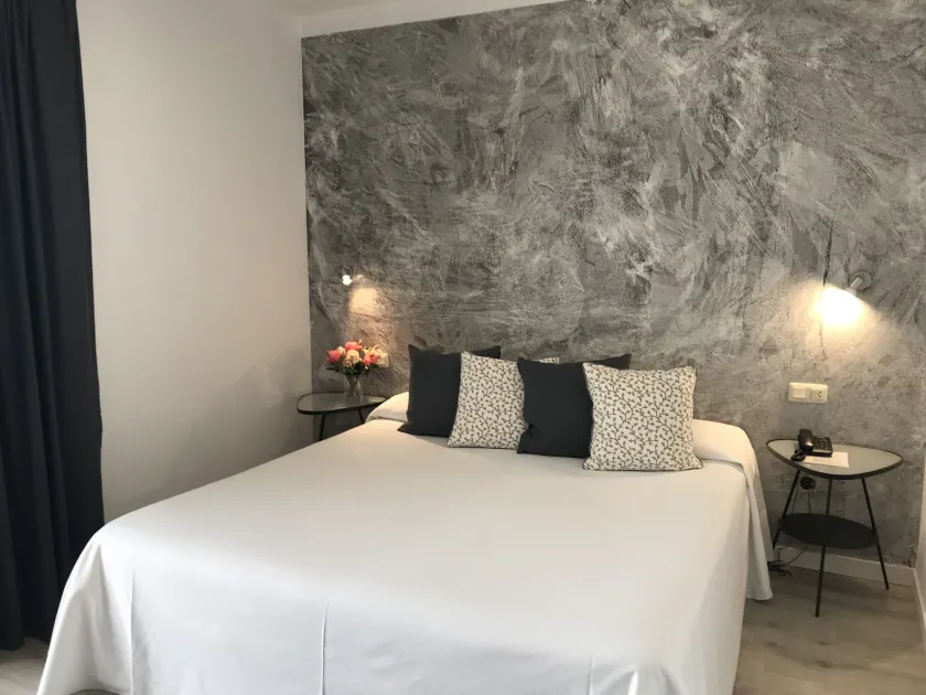 Hotel Restaurant Bon Retorn - Image 1