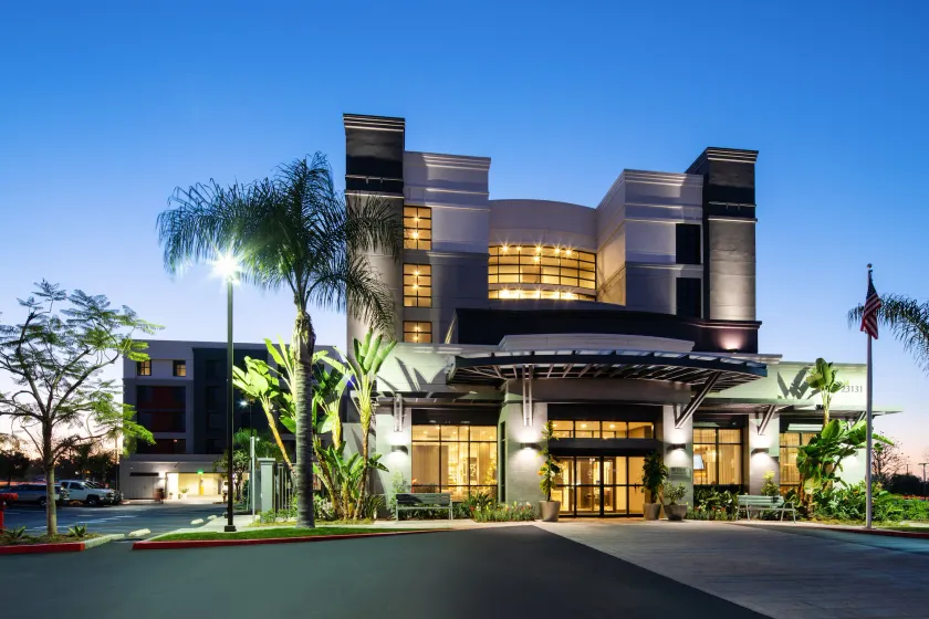 Hilton Garden Inn Irvine Spectrum Lake Forest - Image 1