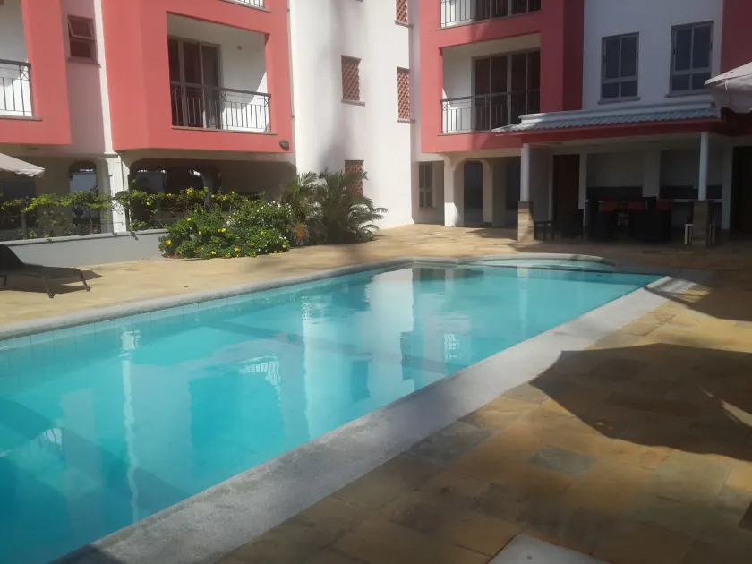 Shanzu Beach apartment with stunning Ocean view - Image 1