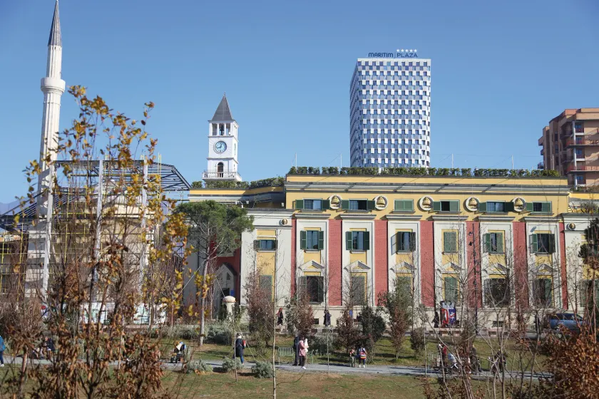 Maritim Hotel Plaza Tirana - Image 1