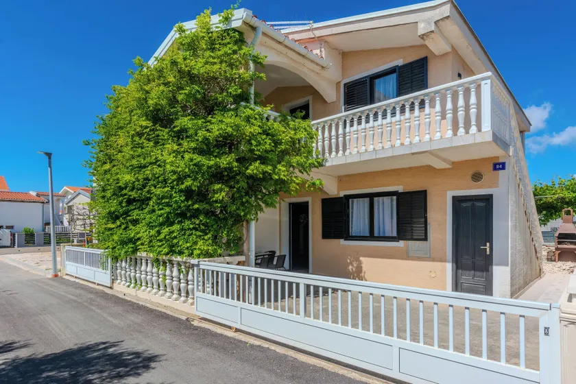 Apartments Plantosar - Image 1