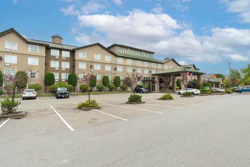 Sandman Hotel Langley - Image 1