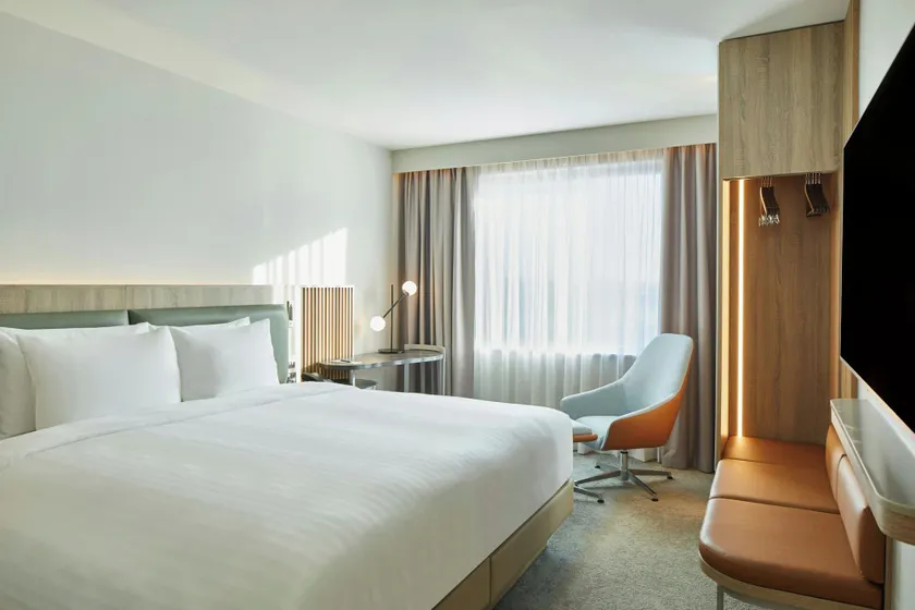 Courtyard by Marriott Sheffield - Image 1