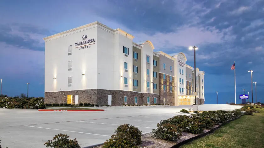 Candlewood Suites Waco by IHG - Image 1