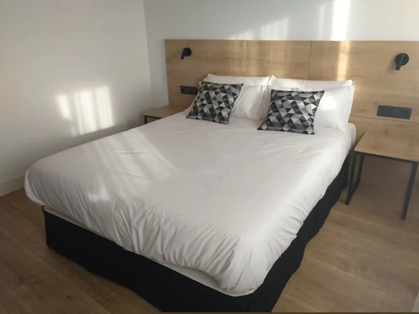 Hotel Entrerailes - Image 1