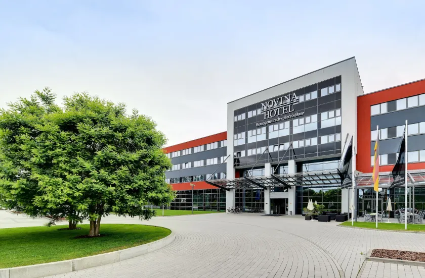 Novina Hotel Herzogenaurach Herzo-Base - Image 1
