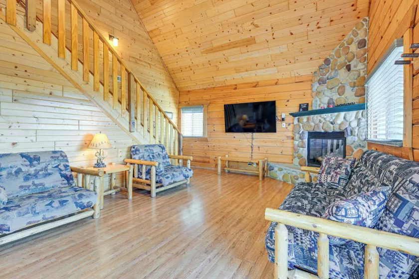 Cozy Resort Cabin in the Heart of Warrens! - Image 1