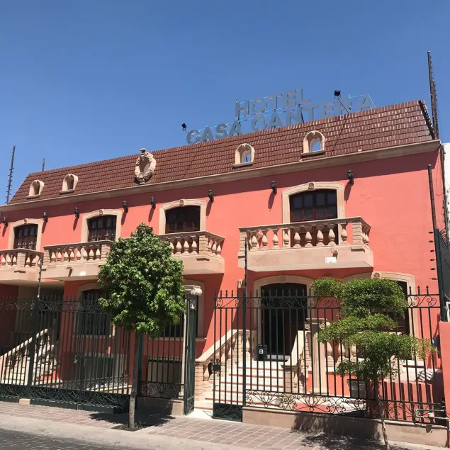 Hotel Casa Cantera - Image 1
