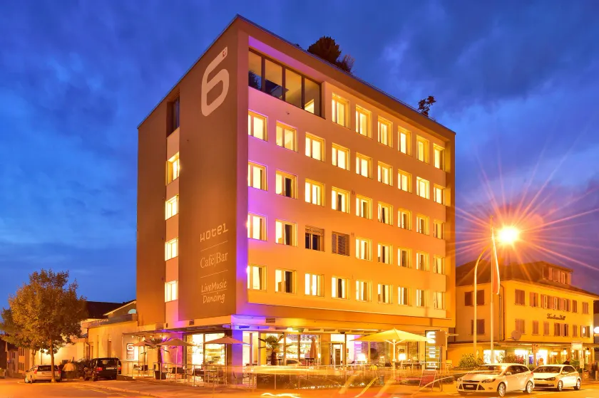 Hotel SiX - Image 1