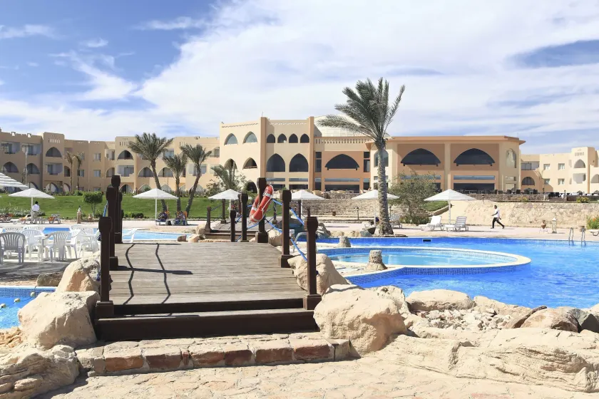 Three Corners Equinox Beach Resort - Image 1