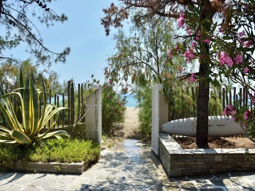 Spacious Maisonette on the "eu Blue Beach" of Kalogria in Sithonia in Greece - Image 1