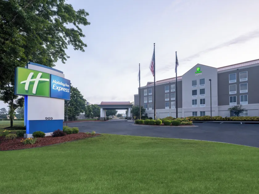 Holiday Inn Express Greenville by IHG - Image 1