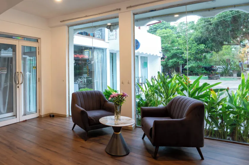 The Empyrean Airport Transit Hotel- 5 Mins from the Airport, Free Airport Pick or Drop, 24 Hr Front Desk - Reception