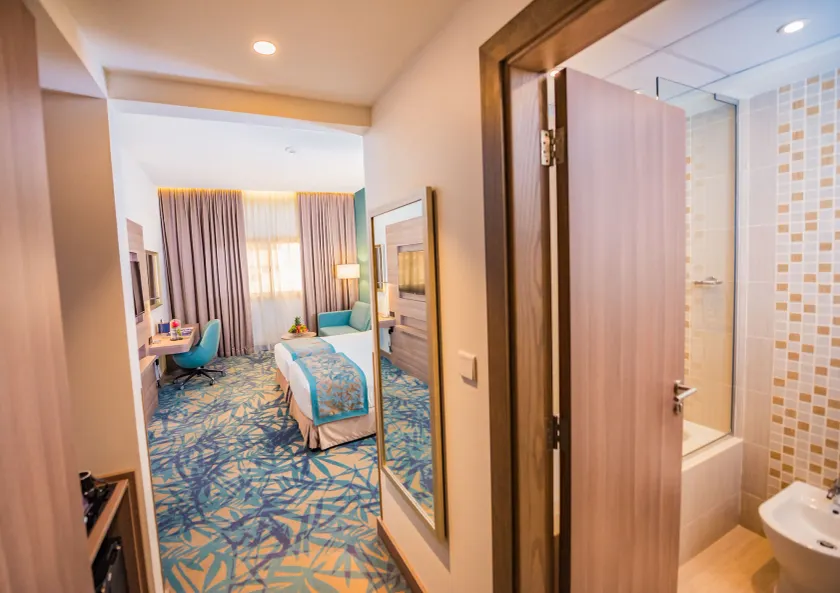 MENA Plaza Hotel Albarsha At The Mall - Image 1
