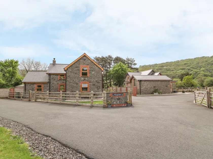The Farmhouse - Image 1
