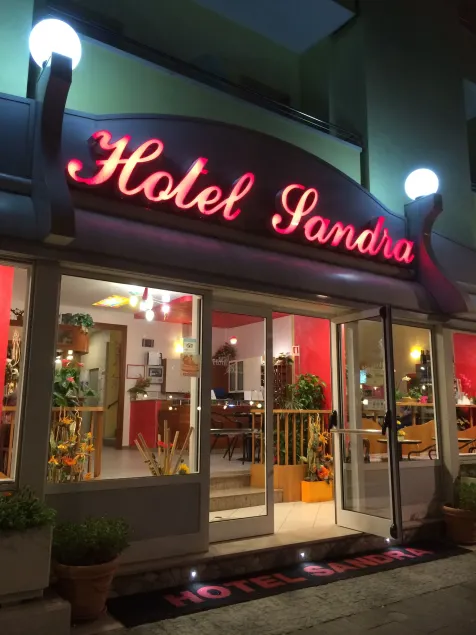 Hotel Sandra - Image 1