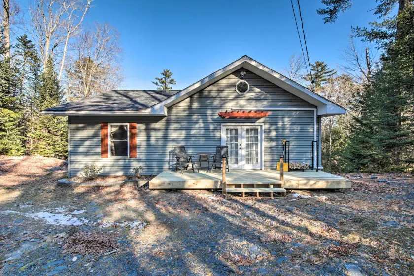 Stunning Monson Getaway on the Water! - Image 1