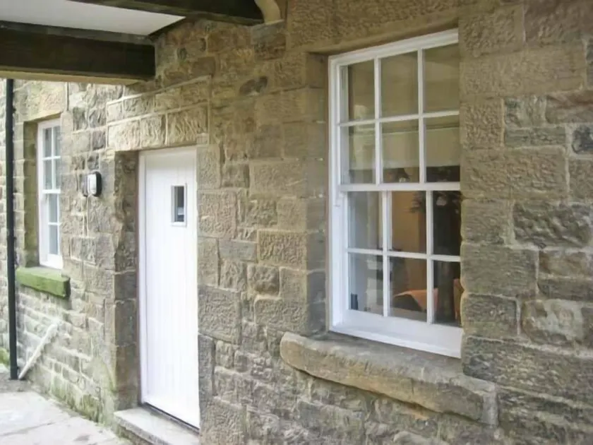No 5 The Stables - Image 1