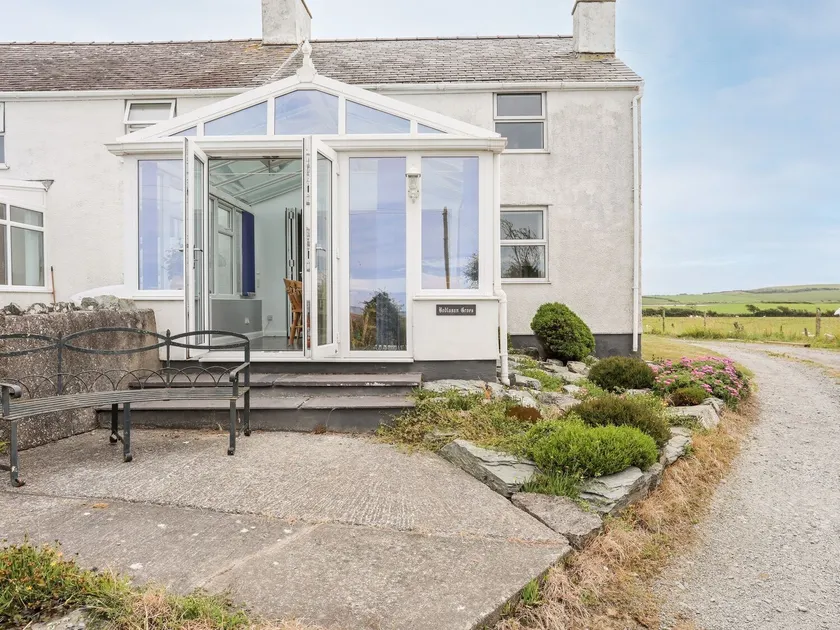 Bodlasan Groes Cottage - Image 1