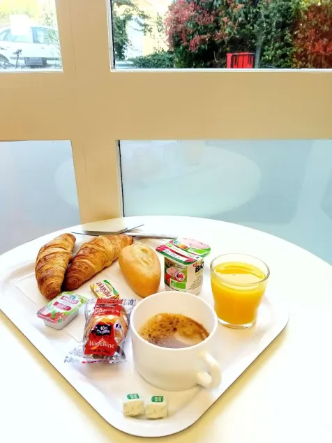 Hôtel Première Classe Saint-Brice-sous-Forêt - Image 1