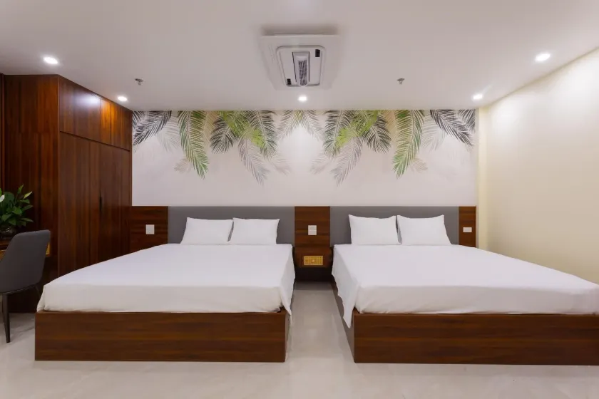 O Lily Hotel - Image 1