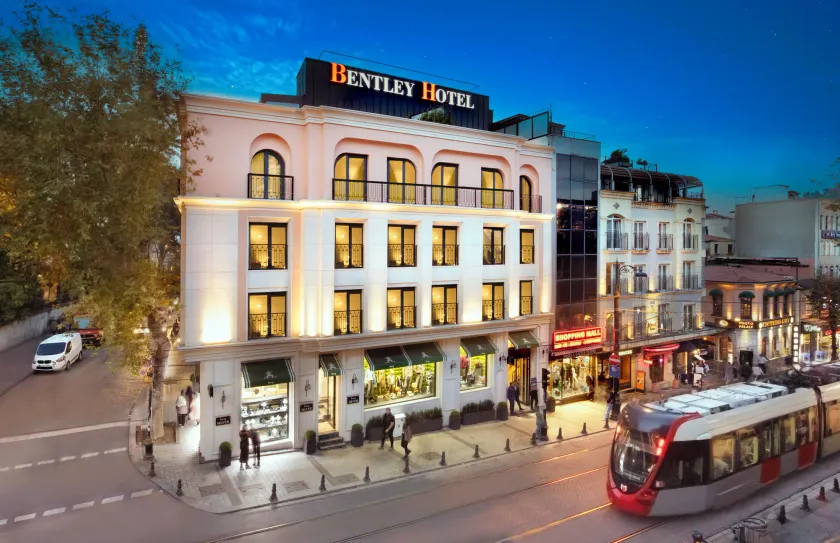 Bentley Hotel Old City-Special Class - Image 1