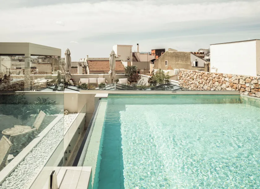 Hotel Well and Come Málaga - Image 1