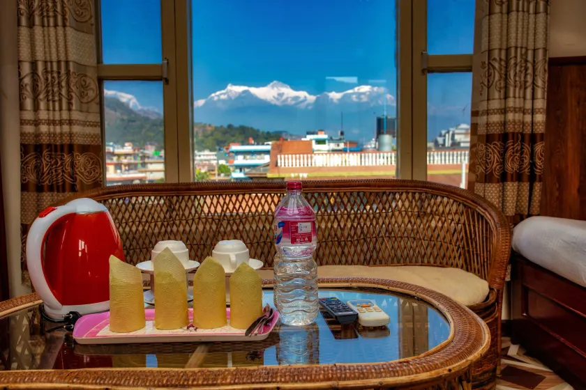 Hotel Grand Holiday - Image 1