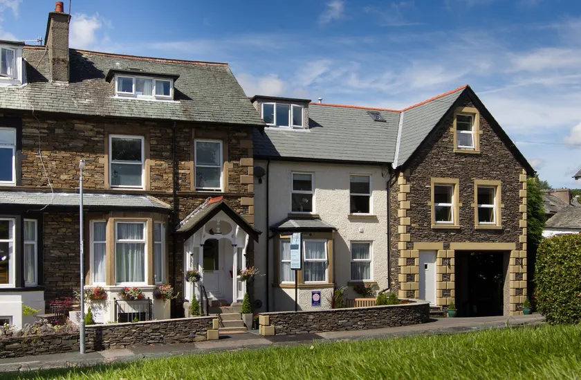 Thornbank House Offering Breakfast and with the use of Free Local Health Club - Image 1